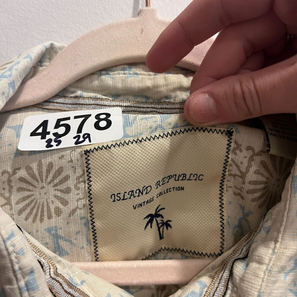 Island Republic Vintage Collection Men Beige Hawaiian Shirt XL Silk Short Sleeve - Picture 3 of 8